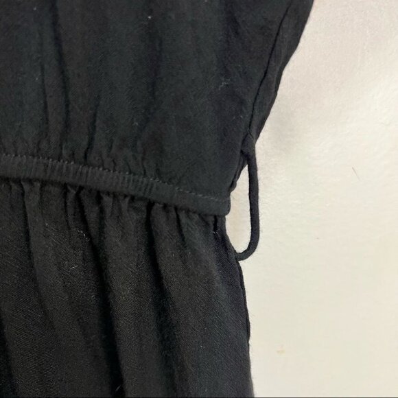 FOREVER 21 Floral Embroidered Tunic Top Size Small Bohemian - Picture 3 of 8